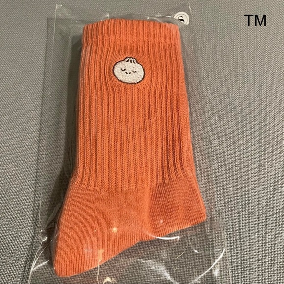 ON SALE! - 5 Pairs of Comfy Embroidered Compression Crew Socks - Picture 7 of 7